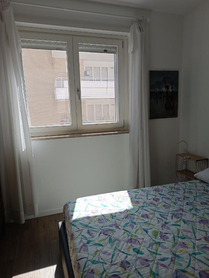 Appartamento Per 4, Metro B Monti Tiburtini, Ac, Wi-Fi ローマ エクステリア 写真